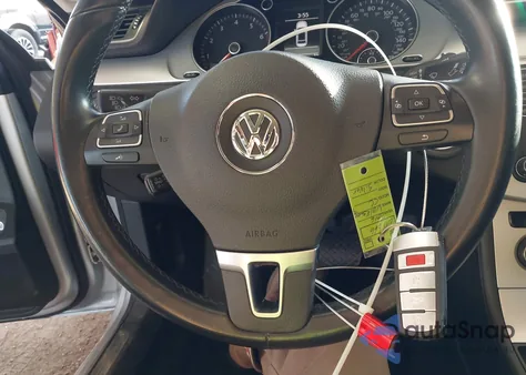 2016 Volkswagen Cc 2.0T Trend z USA, uszkodzony, nr VIN WVWBP7AN0GE509932